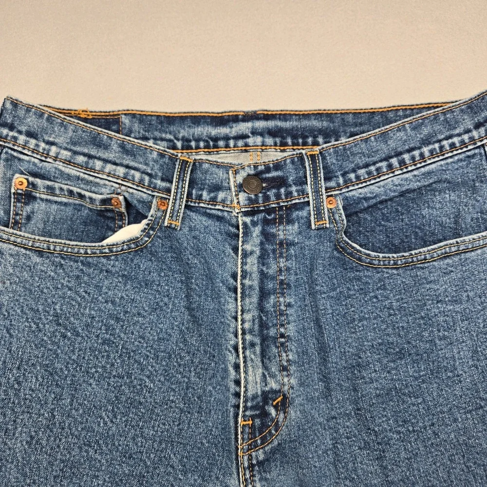 Levi's 505 Regular‎ Fit Straight Leg Jeans 34x30 (Measures 34x29.5) Medium Wash